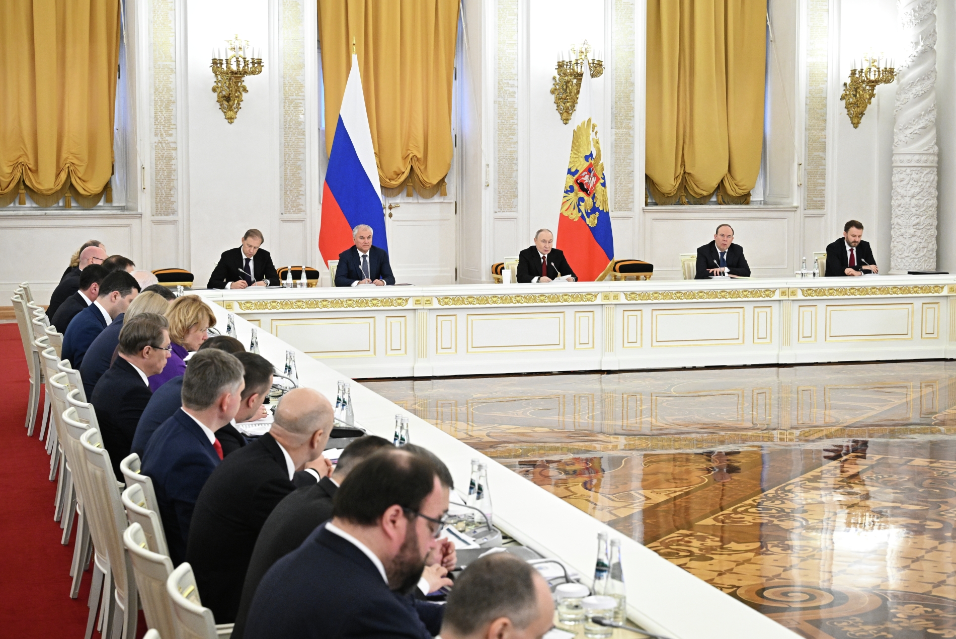 Путин провел итоговое заседание Государственного совета РФ