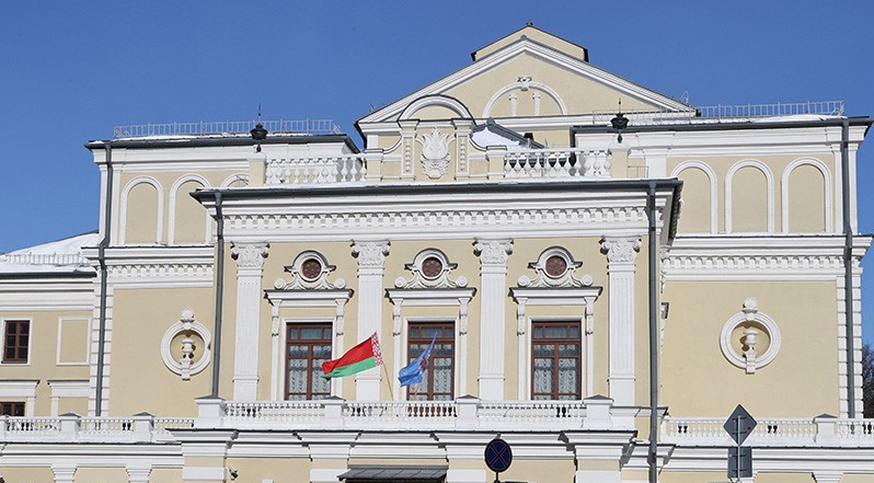 Купаловский театр Беларуси принимает спектакль из Перми
