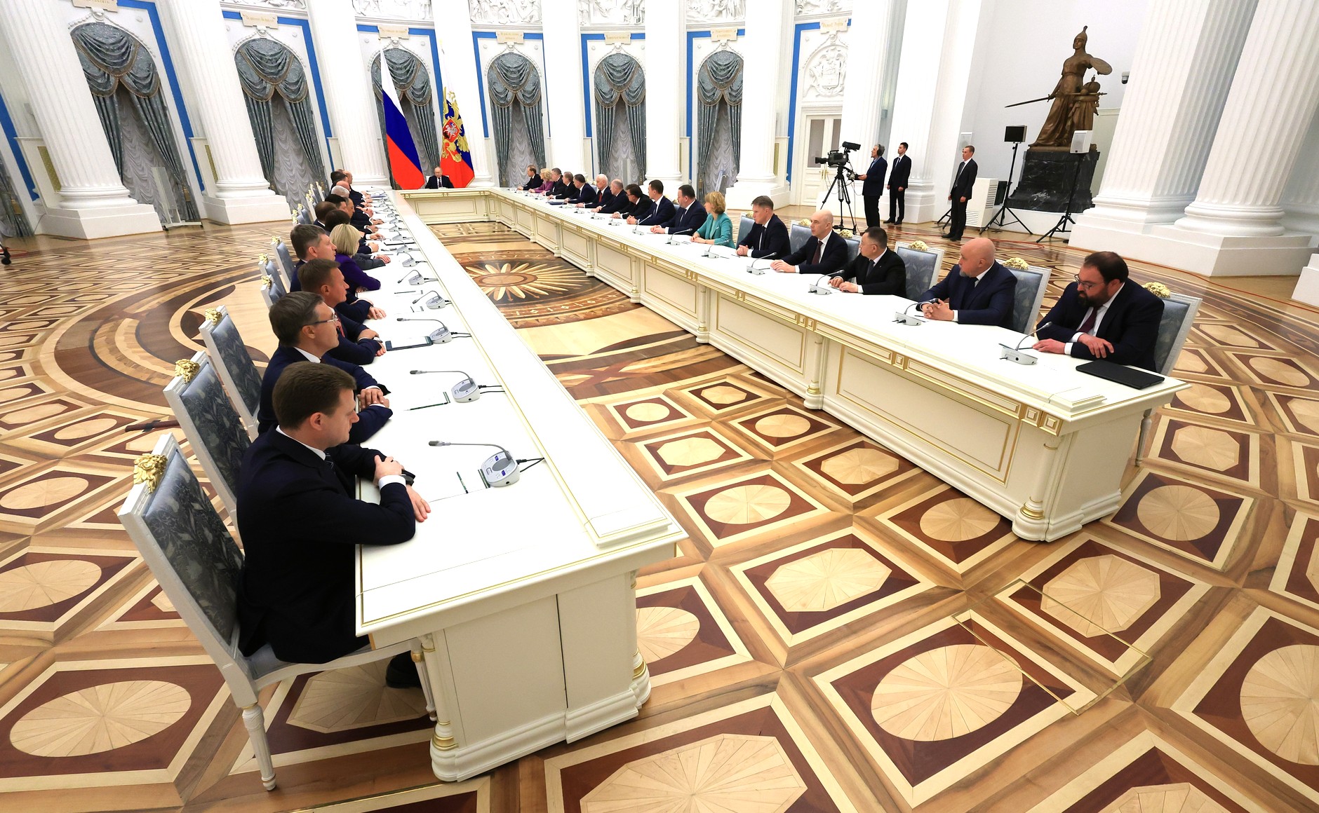 Мишустин – Путину: Правительство – это Ваша команда, мы готовы к решению задач