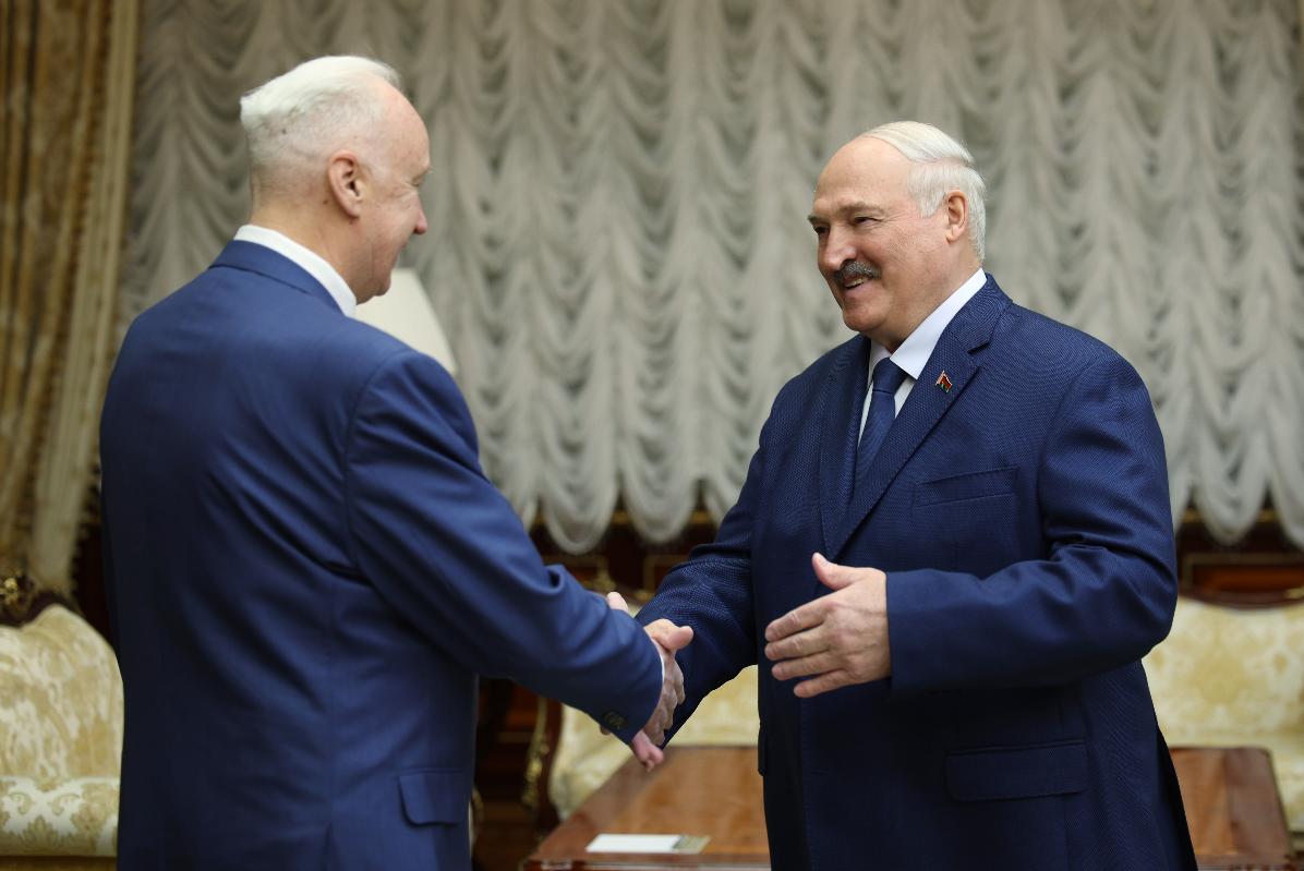 Лукашенко обсудил с Бастрыкиным работу следственных органов СГ 