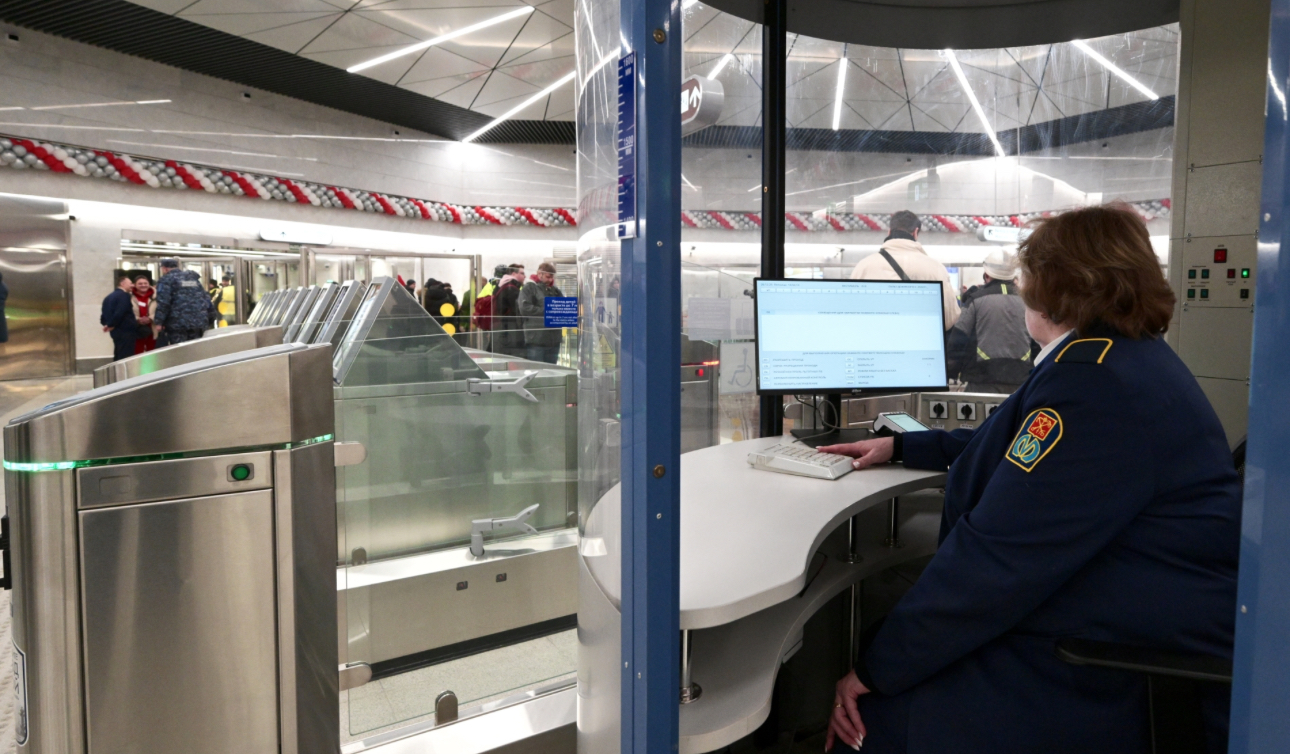 В Петербурге откроют две новые - "Яхтенная" и "Зоопарк"